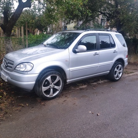 Mercedes-Benz ML