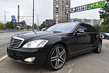 Mercedes-Benz S