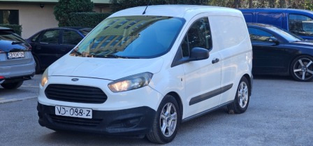 Ford Courier