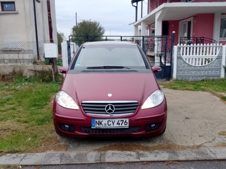 Mercedes-Benz A