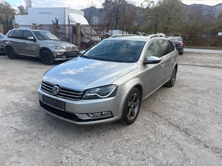 VW Passat