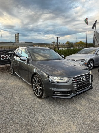 Audi S4