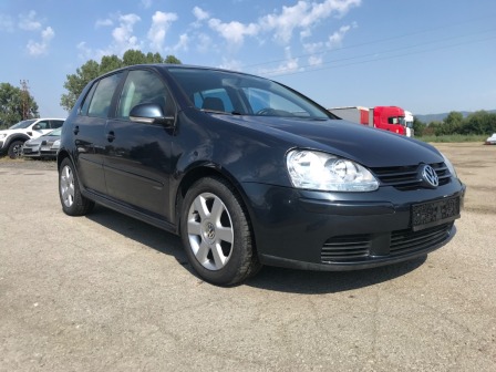 VW Golf