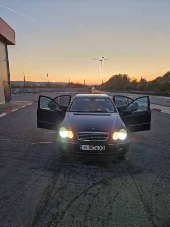Mercedes-Benz C