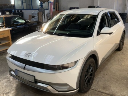 Hyundai Ioniq