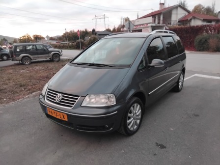 VW Sharan