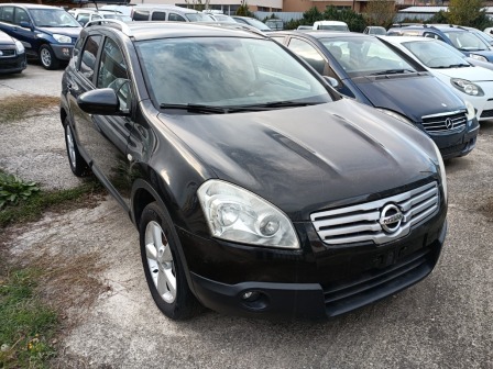 Nissan Qashqai+2