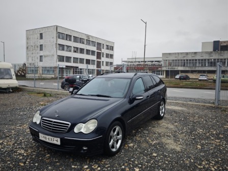 Mercedes-Benz C