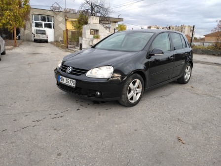 VW Golf