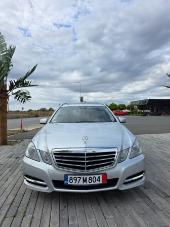 Mercedes-Benz E