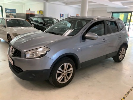 Nissan Qashqai+2