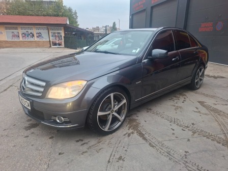 Mercedes-Benz C