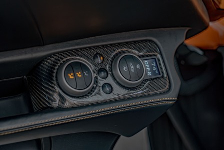 McLaren MP4-12C 3.8 V8 SSG/ Meridian/ PDC/ Карбон/ Lift