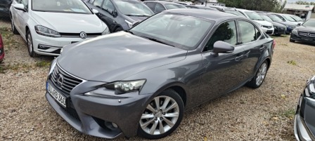 Lexus IS300 h