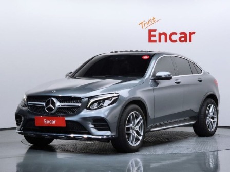 Mercedes-Benz GLC 220D COUPE 4X4