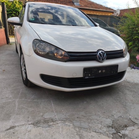 VW Golf
