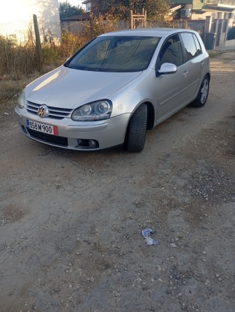 VW Golf