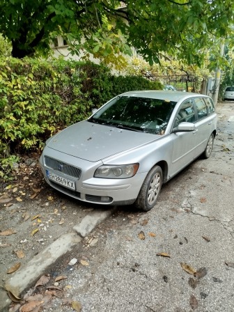 Volvo V50