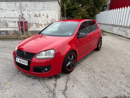 VW Golf