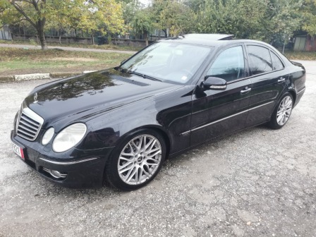 Mercedes-Benz E